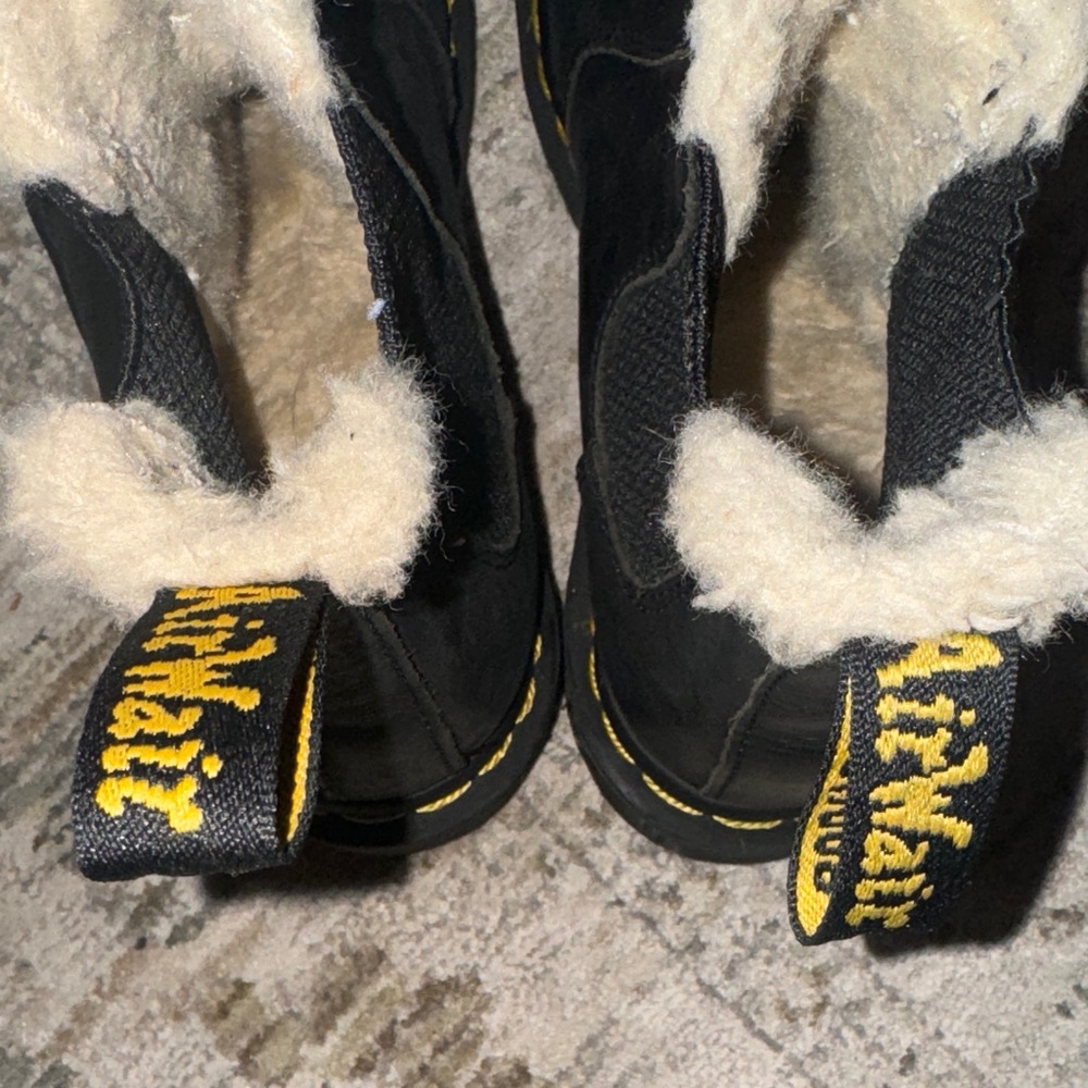 Dr. Martens Black Faux Fur Lined Chelsea Boots - Picture 7 of 8